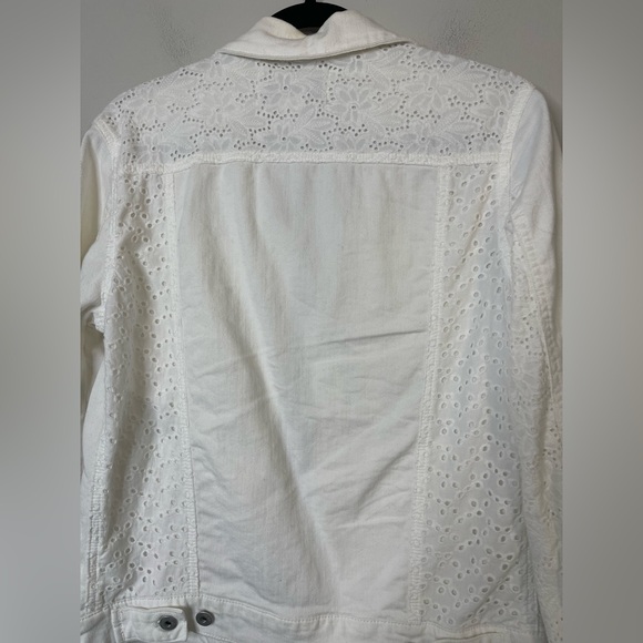 Anthropologie white Stretch Denim Eyelet Lace Trim Denim Jacket XS Fits Large - Picture 12 of 15
